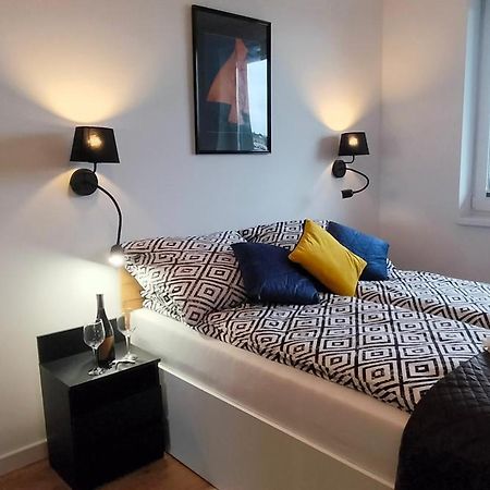 Apartamento Cicha Przystan Apartament Regata Garaz W Cenie Kołobrzeg Exterior foto